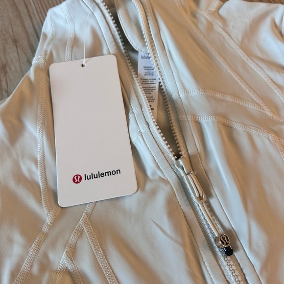 Lululemon Cream Slim Fit Zip-Up Athletic Jacket – Size 2 – NWT - Picture 2 of 6